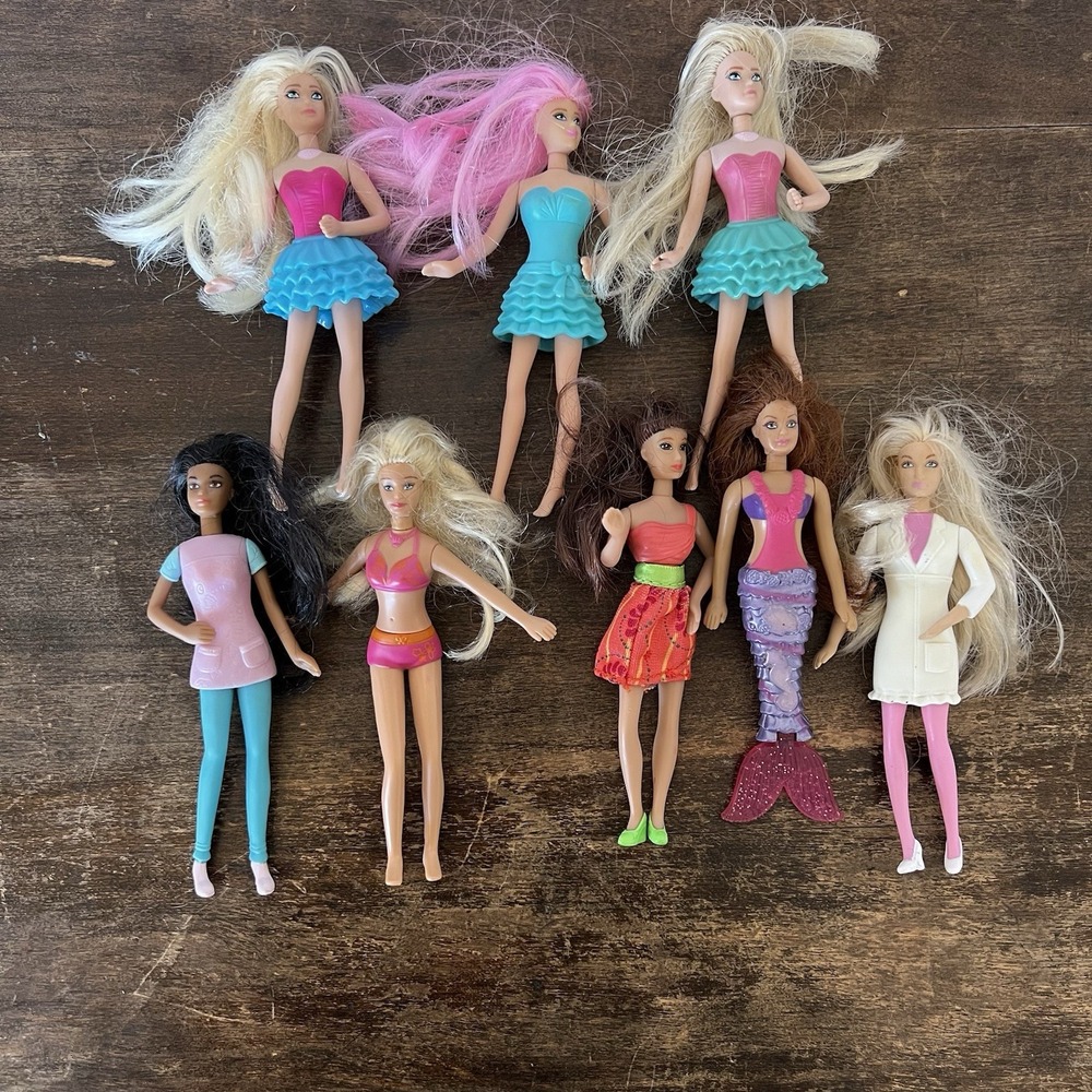 8 Barbie‎ doll McDonalds 2011 HAPPY MEAL Toy Dolls Lot